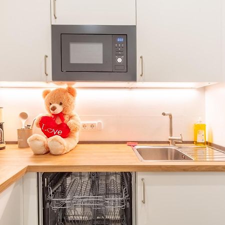 65 Zoll 4K Tv, Disney Plus, Soundbar, Kostenloser Kaffee, 5 Raeume Lipcse Kültér fotó